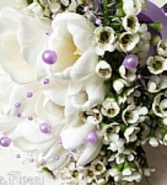 Viana Floral