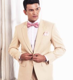 ARLO TAILOR