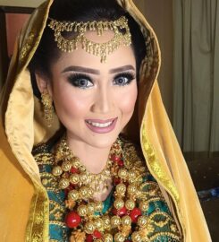 Bennu Makeup