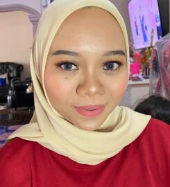 Indriani Makeup