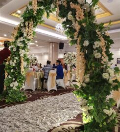 Queen Palace Restaurant