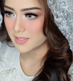 Petty Kaligis